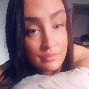 Meet your Posher, Dee